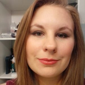 Meet your Posher, April